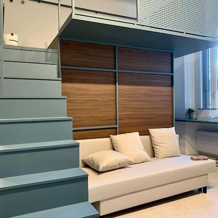 Lovely Studio Flat In Bocconi Milan Exterior photo